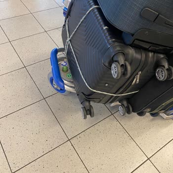 Ajet Uçuşunda Bavulum Kırıldı Online Başvuru Süreci Belirsizliği Yaşıyorum