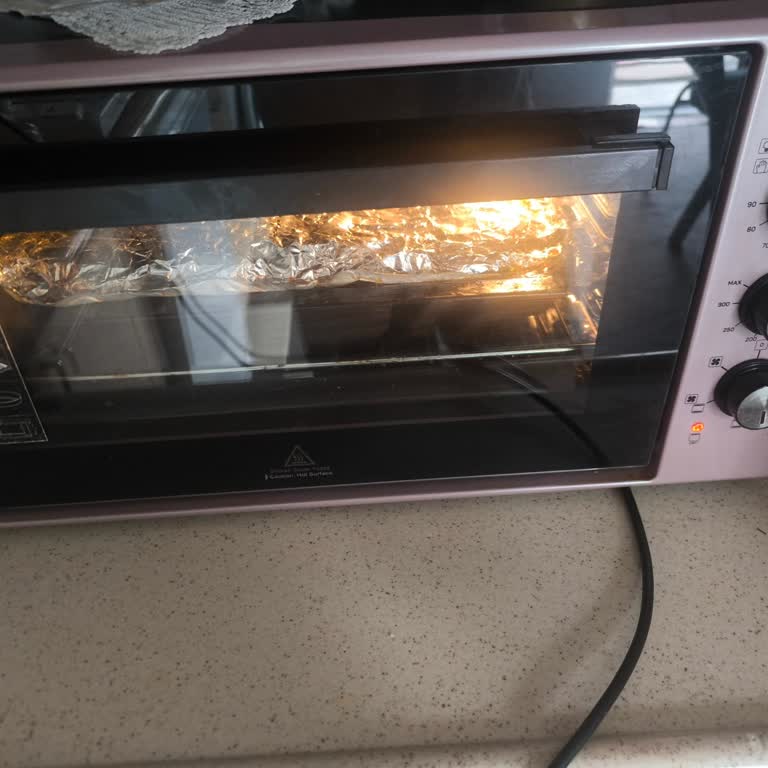 Aldığım Fırın Hiçbir Şekilde Pişirme Yapmıyor, Değişim Veya İade Talep Ediyorum