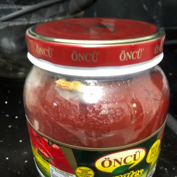 Küflü Salça Ve Kapağı Kapanmayan Kavanoz İçin Mağduriyet