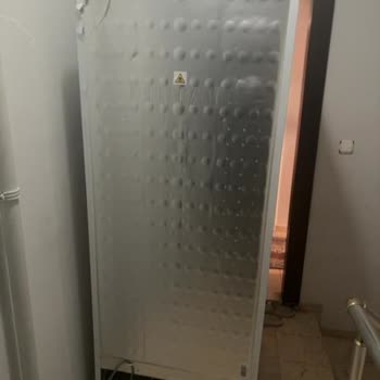 Hasarlı Teslim Edilen Buzdolabı İçin Çözüm Üretilmiyor, Mağduriyetimiz Artıyor