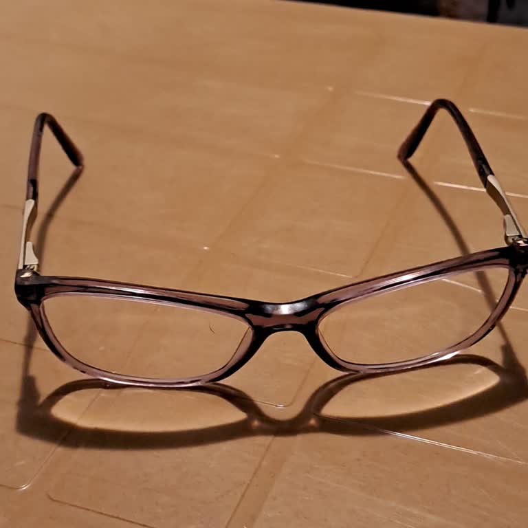 Atasun Optik'ten Alınan Pahalı Gözlükte Sürekli Sorun Ve Çözüm Eksikliği