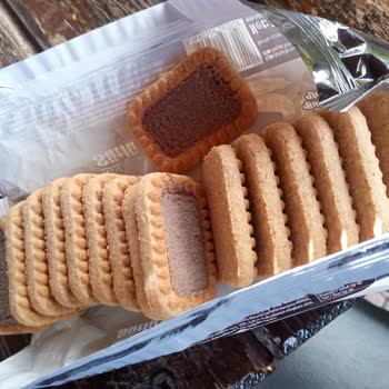 Eti Burçak Çikolatalı Bisküvinin Çikolatasında Garip Görüntü