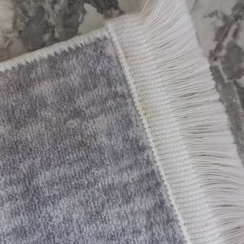 Halı Yıkama Sonrası Leke Sorunu Ve İletişimsizlik Mağduriyeti