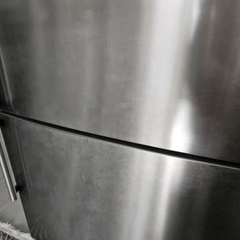 Siemens Inox Buzdolabında Renk Atması Ve Matlaşma Hayal Kırıklığı