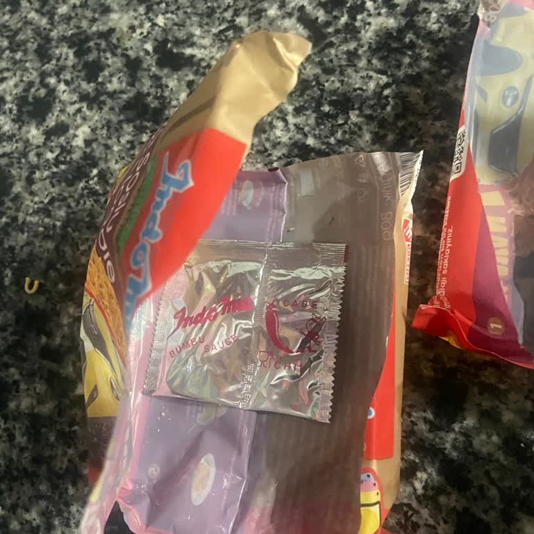 Hazır Noodle Paketinden Yağ Eksik Çıktı!