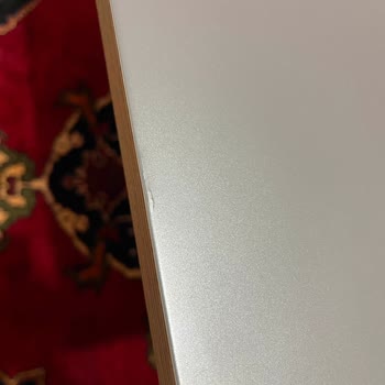 Hasarlı Masa Teslimatı Ve Yetersiz Müşteri Hizmetleri Deneyimi