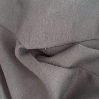 Gaus Giyim'den Aldığım Takımda Hızlı Tüylenme Ve Olumsuz Müşteri Hizmeti Deneyimi