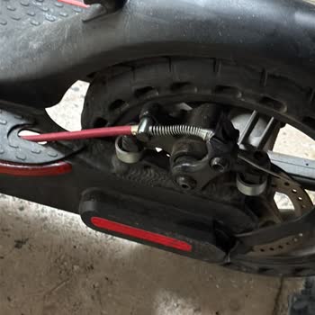 Garantili Scooterın Arızası Sonrası Eksik Ve Kırık Parçalarla Geri Gönderilmesi