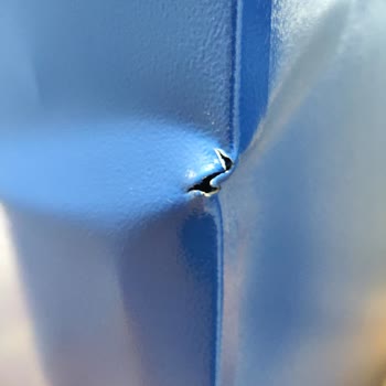 Pazarama Teslimatta Hasarlı Metal Dolap ve Yetersiz Destek