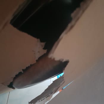 Parçalanmış Koliye Sorumluluk Alınmıyor!