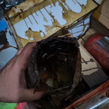 PTT Kargo'da Kırılan Cam Kavanoz Nedeniyle Maddi Zarar Ve Mağduriyet