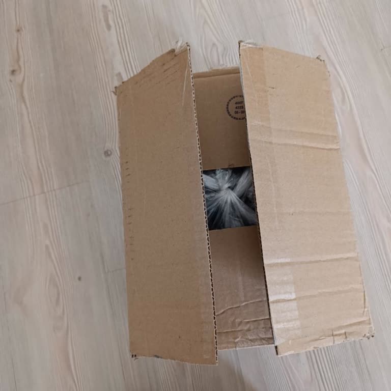 Ağzı Açık Teslim Edilen Kargo Ve Çözümsüz Müşteri Hizmetleri Mağduriyeti