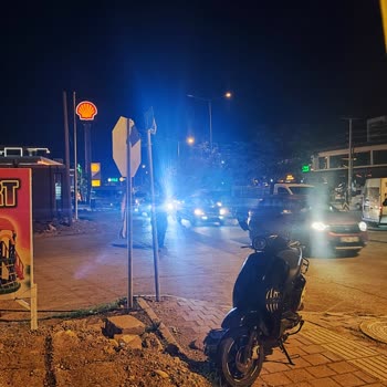 Antalya Altıntaş'ta Trafik Işığı Eksikliği Kazalara Yol Açıyor: Acil Önlem Talebi