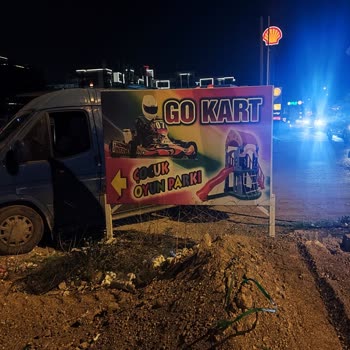 Antalya Altıntaş'ta Trafik Işığı Eksikliği Kazalara Yol Açıyor: Acil Önlem Talebi