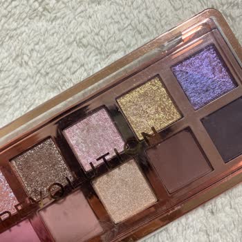 Aldığım Far Paleti Kullanılmış Ve Hasarlı Çıktı