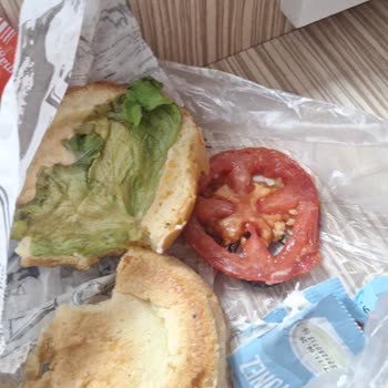 Bulls Burger Siparişimde Kötü Ürün Ve İletişimsizlik Mağduriyet Yaşattı