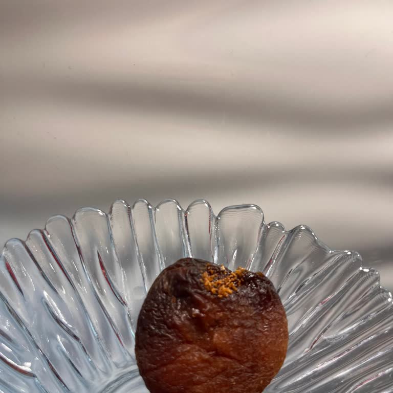 Tunahan Kayısı & Kuruyemiş Aldığım Kayısılar Kurtlu Çıktı, Firma İade Talebimi Reddetti