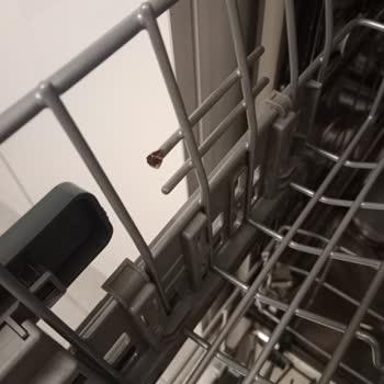 Bulaşık Makinesi Sepetlerinde Erken Paslanma Ve Çürüme Sorunu