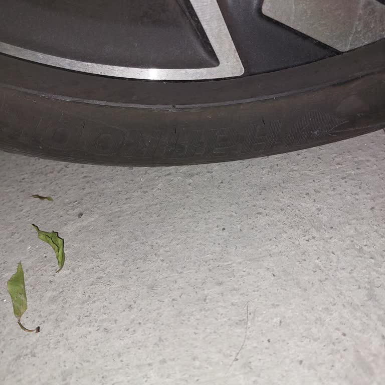 Hyundai i20 Elite Hankook Ventus Prime3 Tires Have Poor Grip