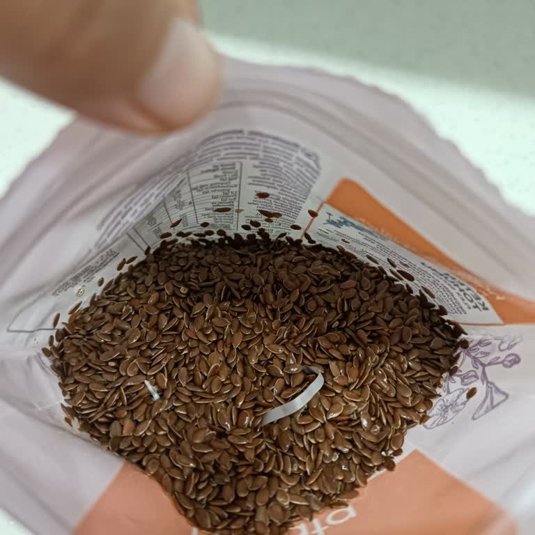 BİM'den Aldığım Hasata Keten Tohumundan Çuval İpi Ve Kurt Çıkması, Müşteri Hizmetlerinden Yanıtsız Kalmam