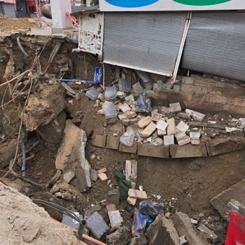 Yollar Kapalı İş Yerim Zarar Gördü Yetkililerden Çözüm Yok