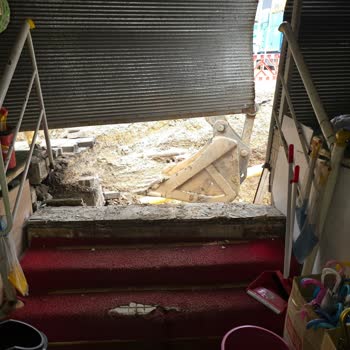 Yollar Kapalı İş Yerim Zarar Gördü Yetkililerden Çözüm Yok