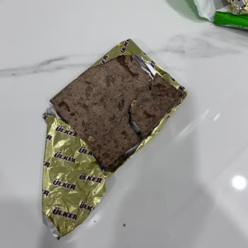 Aldığım Çikolatanın Bozuk Çıkması Beni Endişelendirdi Açıklama Ve Çözüm Bekliyorum