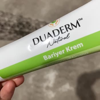 Yoğun Plastik Kokulu Ve Ciltte Yanma Yapan Krem: Orijinallik Ve Sağlık Endişesi