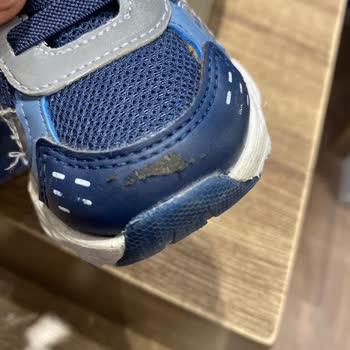 Çocuğumun Ayakkabısı Kısa Sürede Soyuldu, Mağaza Çözüm Sunmadı