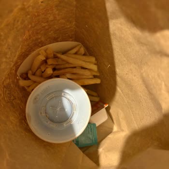 Eksik Ve Bayat Ürün Teslimatı Sonrası İletişimsizlik Mağduriyetimi Artırdı