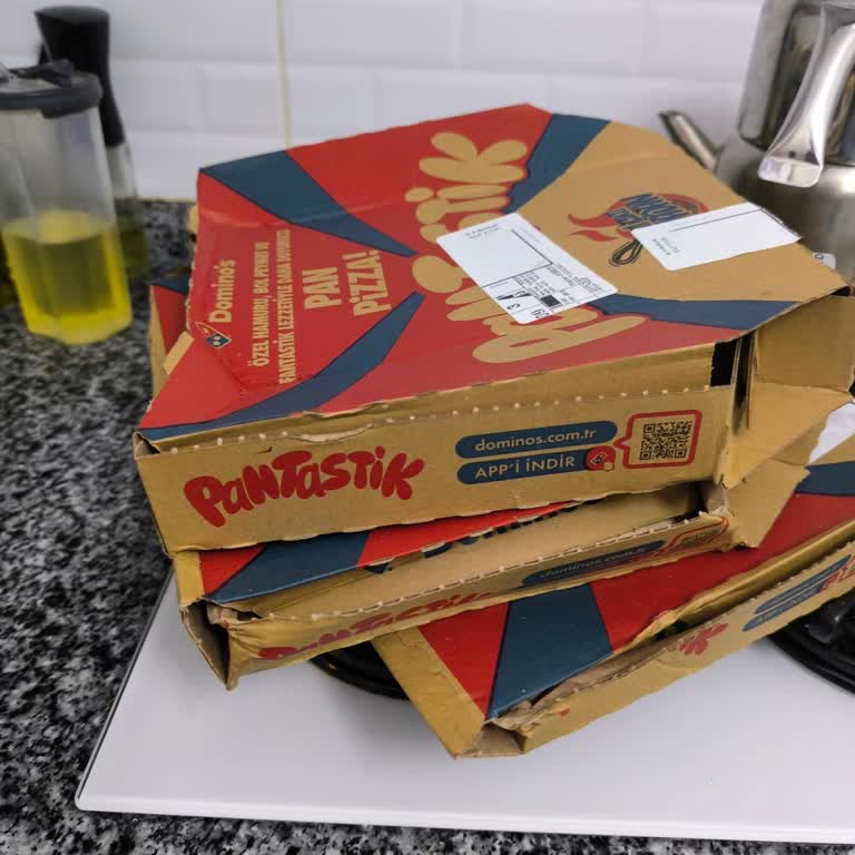 Domino's Pizza Siparişim Geç Teslim Edildi Ve Yanlış Bilgi Gösterildi