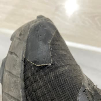 6 Ay Dolmadan Yırtılan Ayakkabıya Değişim Ya Da İade Talebim Reddedildi