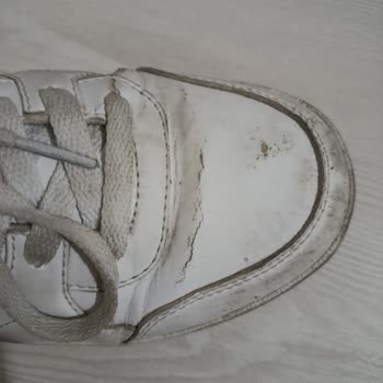 Kısa Sürede Çatlayan Ayakkabı İçin Garanti Reddi Mağduriyeti