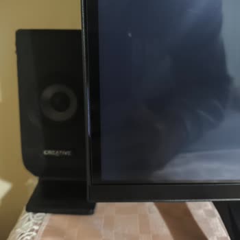 Satın Aldığım Televizyonda Işık Sızması Ve Teknik Servis Sorunu