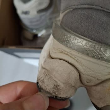 Kısa Sürede Yıpranan Ayakkabı Ve Olumsuz Müşteri Hizmeti Deneyimi