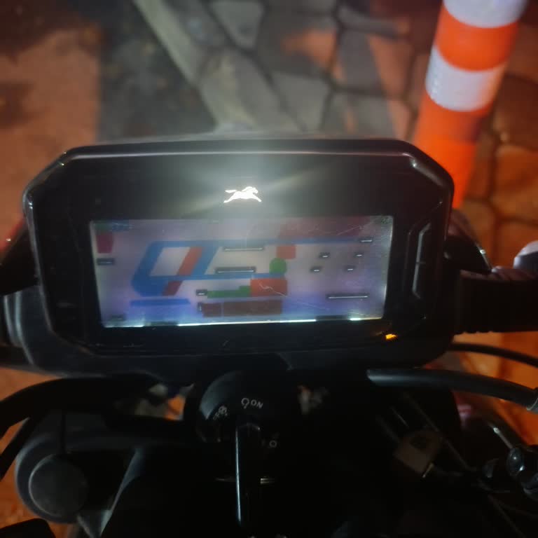 Aylarca Beklenen Ekran Ve Parça Sorunu Müşteri Hizmetleriyle Çözülmüyor