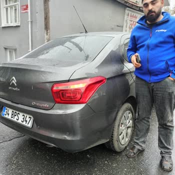 Sürat Kargo Aracı Park Halindeki Aracıma Çarptı, Mağduriyetimin Giderilmesini Talep Ediyorum