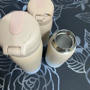 Aldığım Üç Termosun Kapağı Kısa Sürede Kırıldı, Çözüm Sunulmuyor