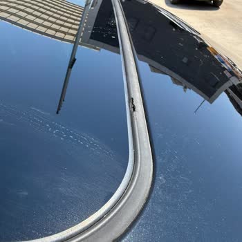 Opel Grandland'da Boya Atması Ve Sunroof Lastiği Deformasyonu Sorunu