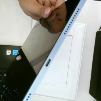 Garanti Kapsamında Olması Gereken Ekran Arızasına Yüksek Ücret Talebi