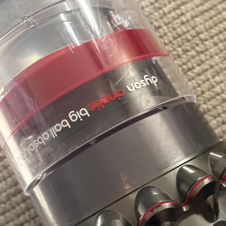 Dyson Süpürgemin Kapağı Sürekli Açık, Çözüm Sunulmuyor