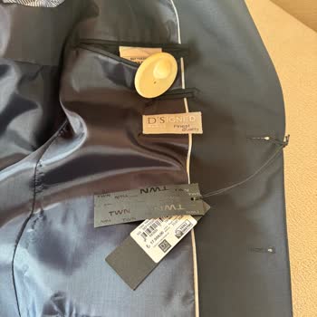 Takım Elbisede Alarm, Terzi Hatası Ve Defo Sorununa Çözüm Bulunamadı