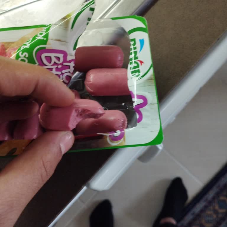 Pınar Kokteyl Sosis Paketinde Diş İzi Ve Hijyen Sorunu