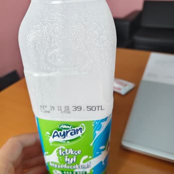 Aldığım Sütaş Ayranda Son Kullanma Tarihi Geçmemiş Olmasına Rağmen Küf Çıktı