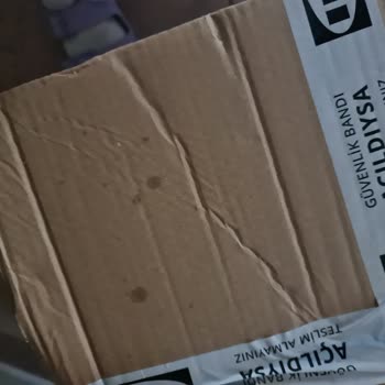 IKEA Hasarlı Kargo Teslimatı Ve Kargo Ücretinin İadesi Talebi