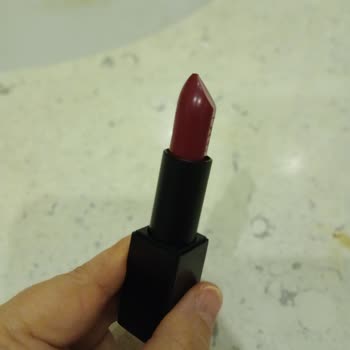 Kullanılmış Ve Zedelenmiş Ruj Gönderimi, Yetersiz Müşteri Hizmeti