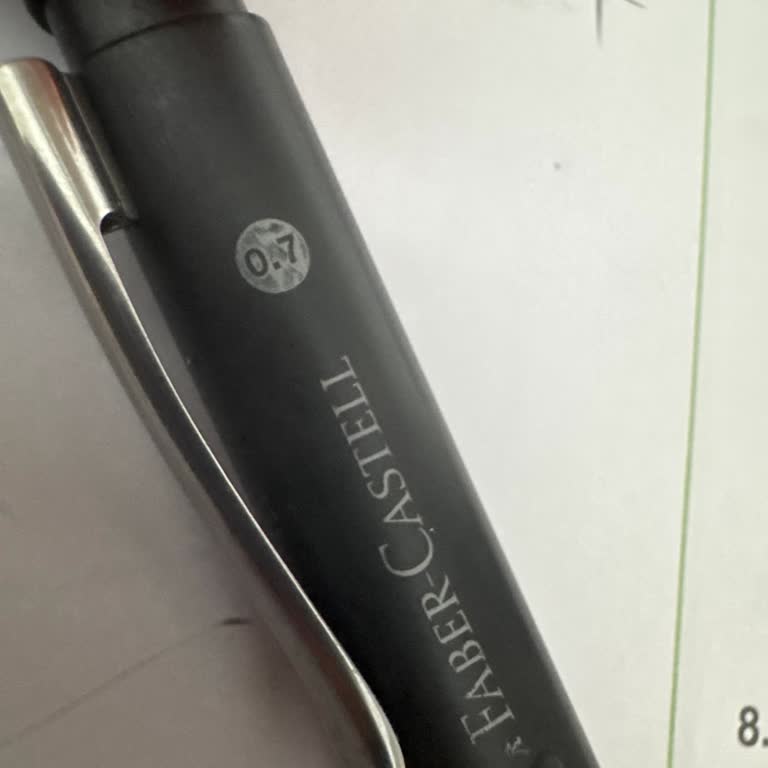 Faber Castell Grip 2011 Kalemde Metal Kısmın Renk Atması Sorunu