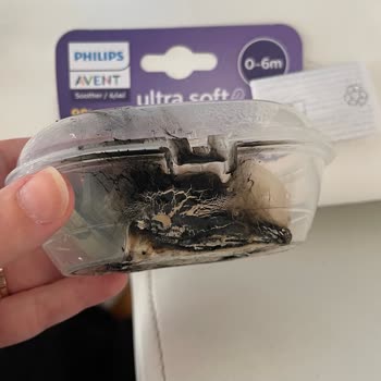 Philips Avent Emzik Kutusu Mikrodalgada Eridi Mağduriyet Yaşadım