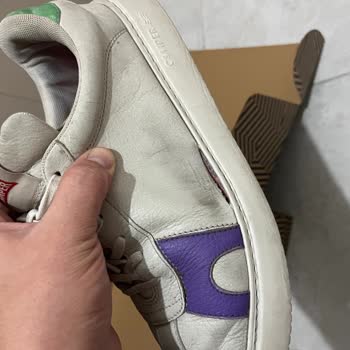 Garanti Süresindeki Camper Ayakkabımda Yırtılma, Çözüm Bekliyorum