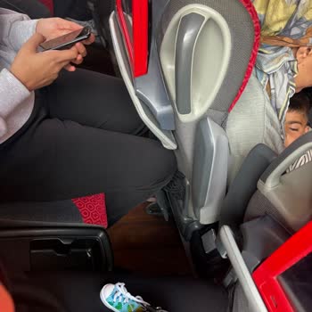 Kamil Koç Otobüsünde Bozuk Koltuk Yüzünden Rahatsız Edici Bir Yolculuk Deneyimi